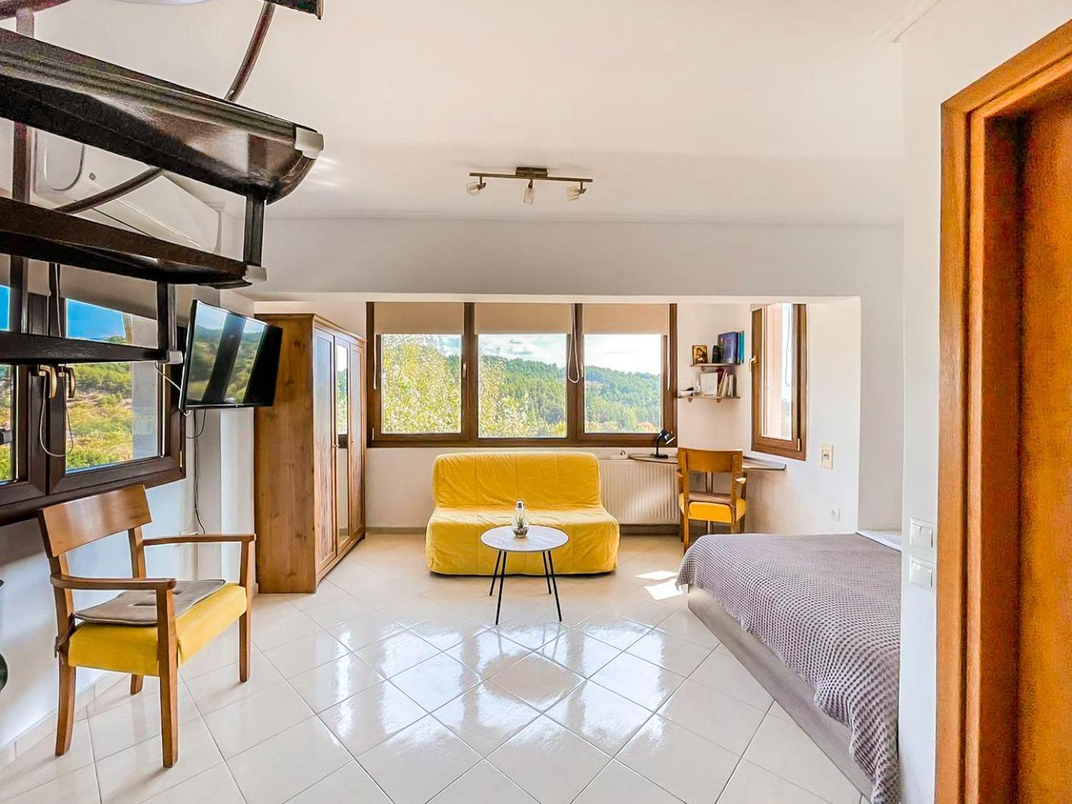 Studio Acropolis Serres Next To Center מראה חיצוני תמונה